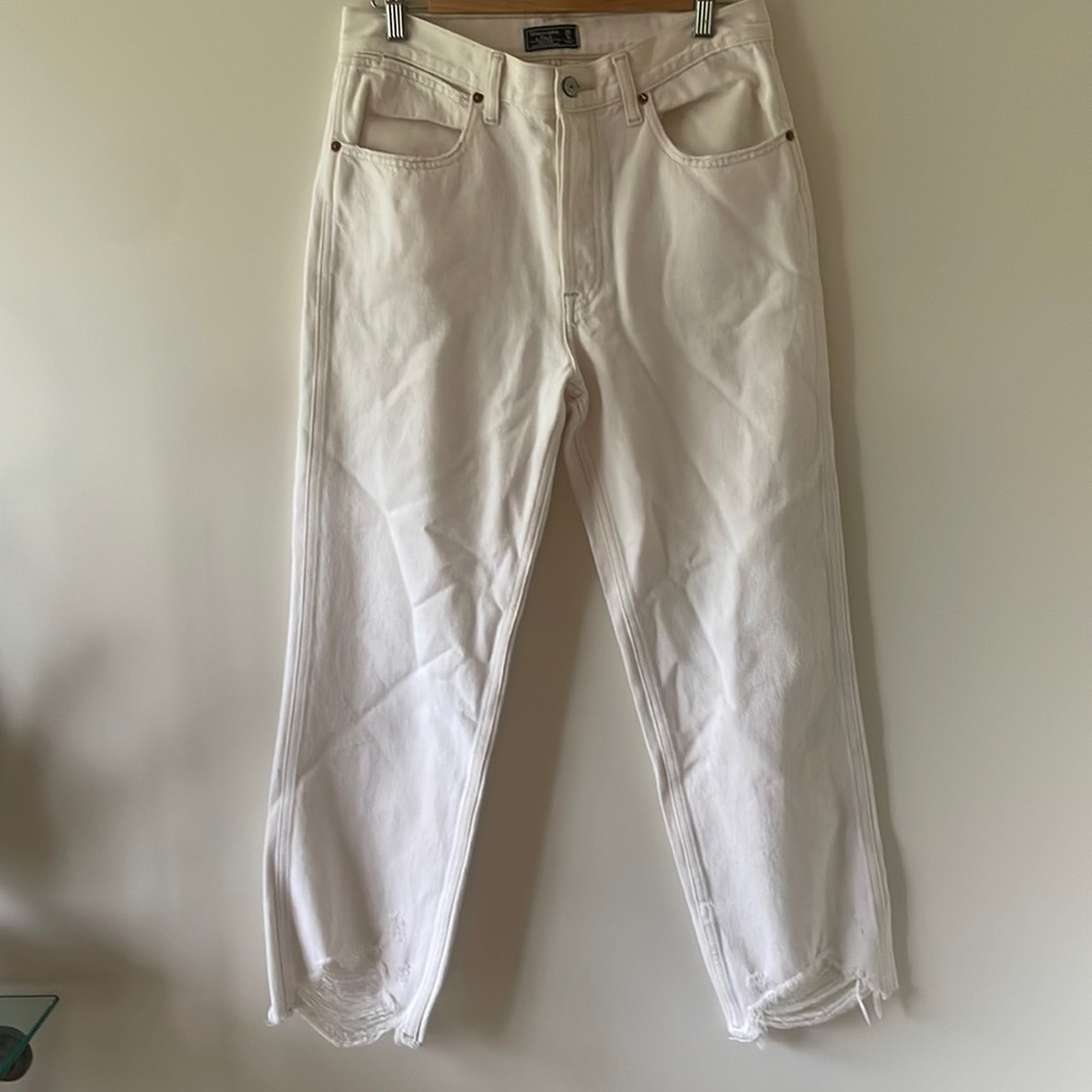 Abercrombie and Fitch High Rise Vintage Straight‎ Jeans Size 28 6